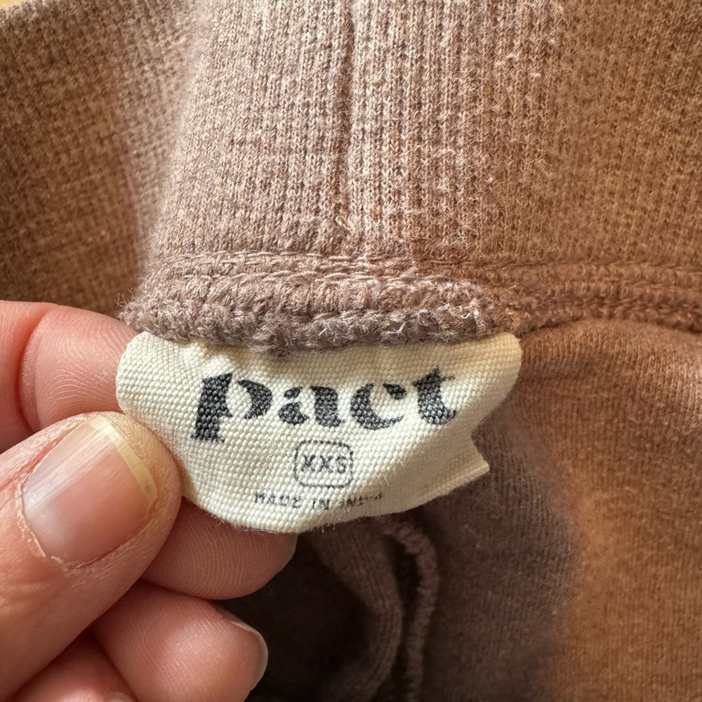 Pact Organic Cotton Airplane Joggers in Taupe Heather - Picture 8 of 8